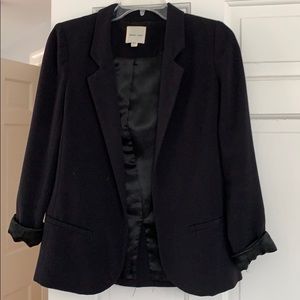 Silence and noise blazed from urban outfitters